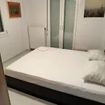 Sykies Apartment